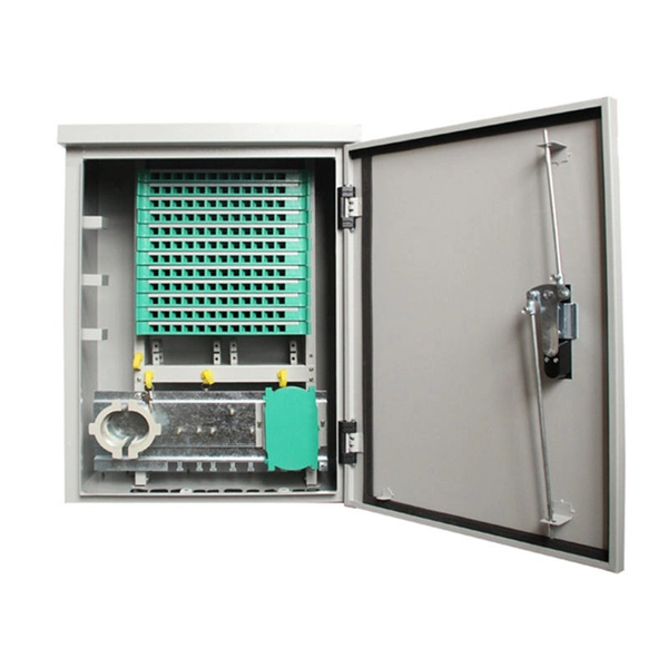 How to configure the speed of a switch s optical port 